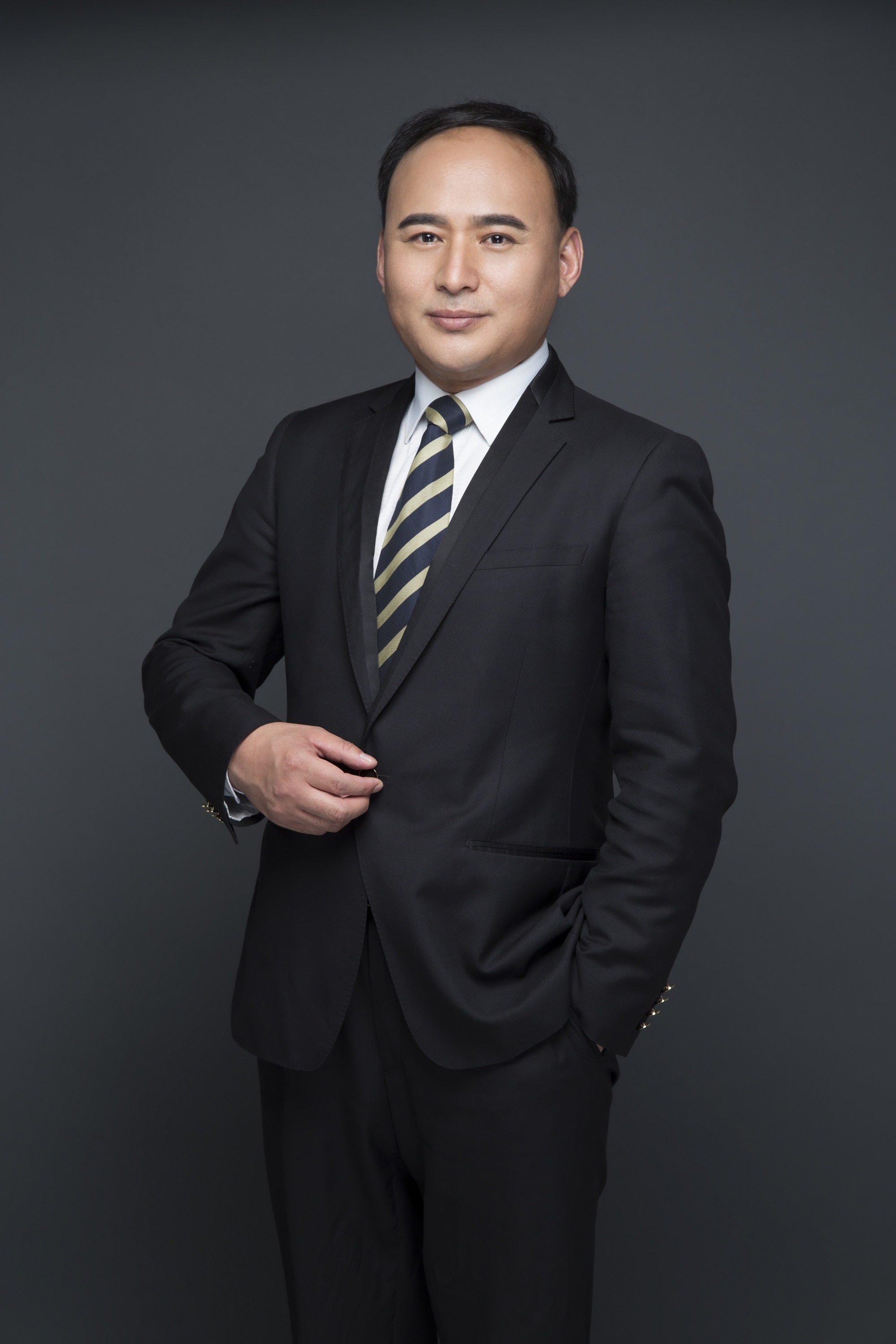 周良 动态图形设计负责人